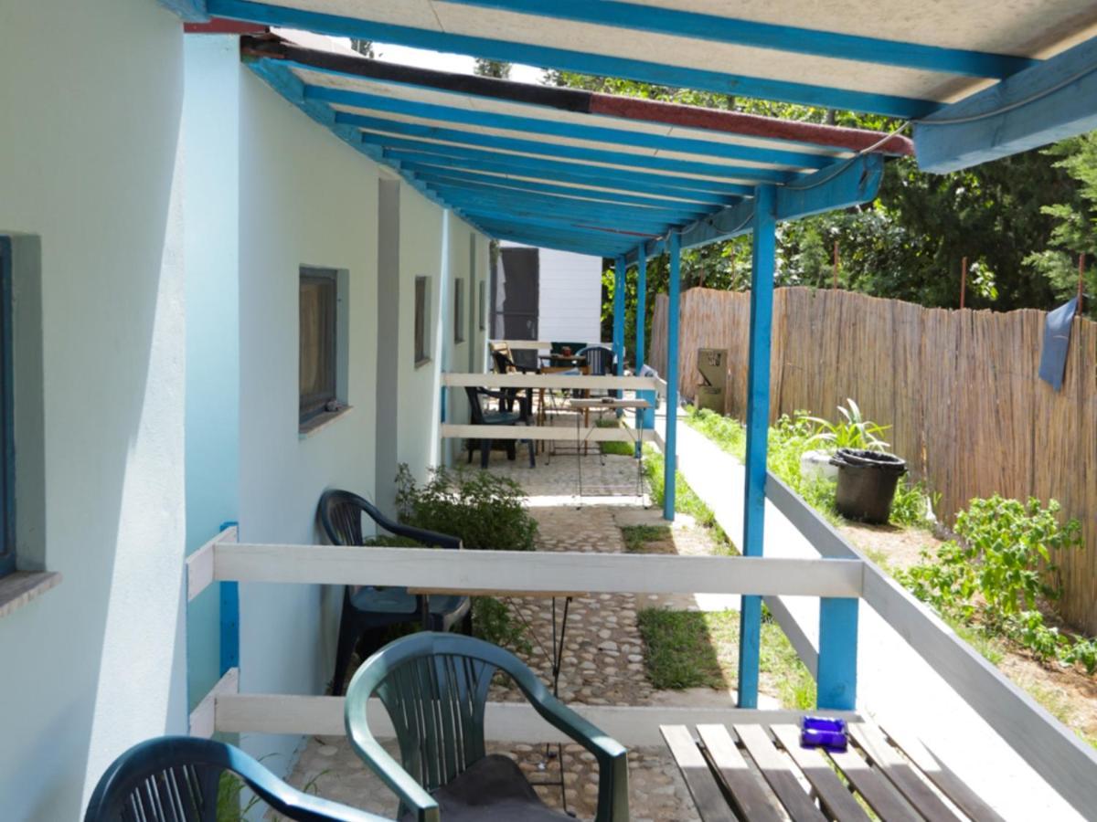 Glamping Rooms At The Sea Turtle Dhërmi Kültér fotó
